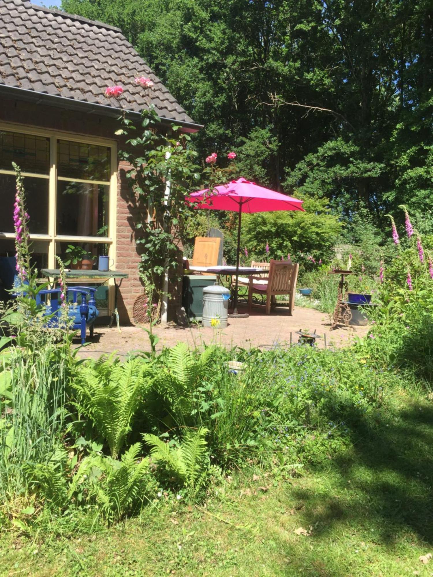 Blauwe Lelie Villa Ewijk Eksteriør billede